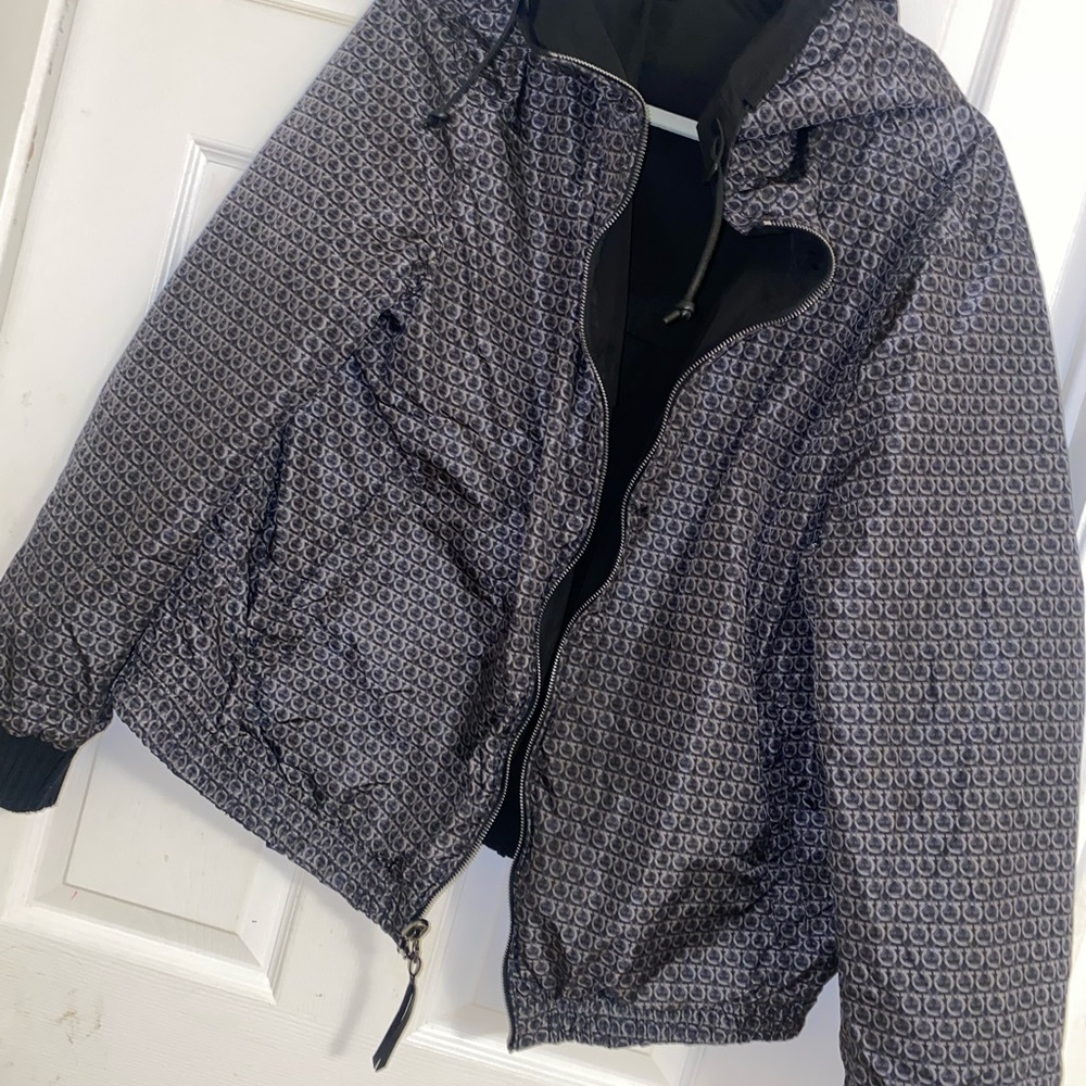 Jacket - Picture 3 of 4